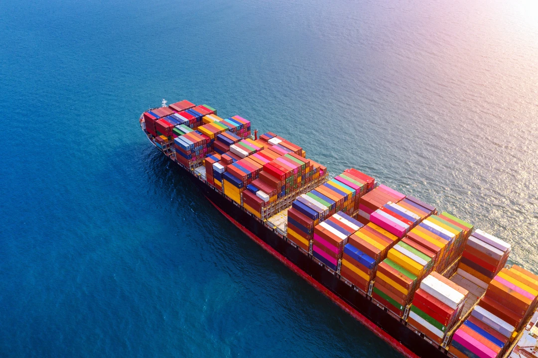 Transporte internacional marítimo LCL FCL